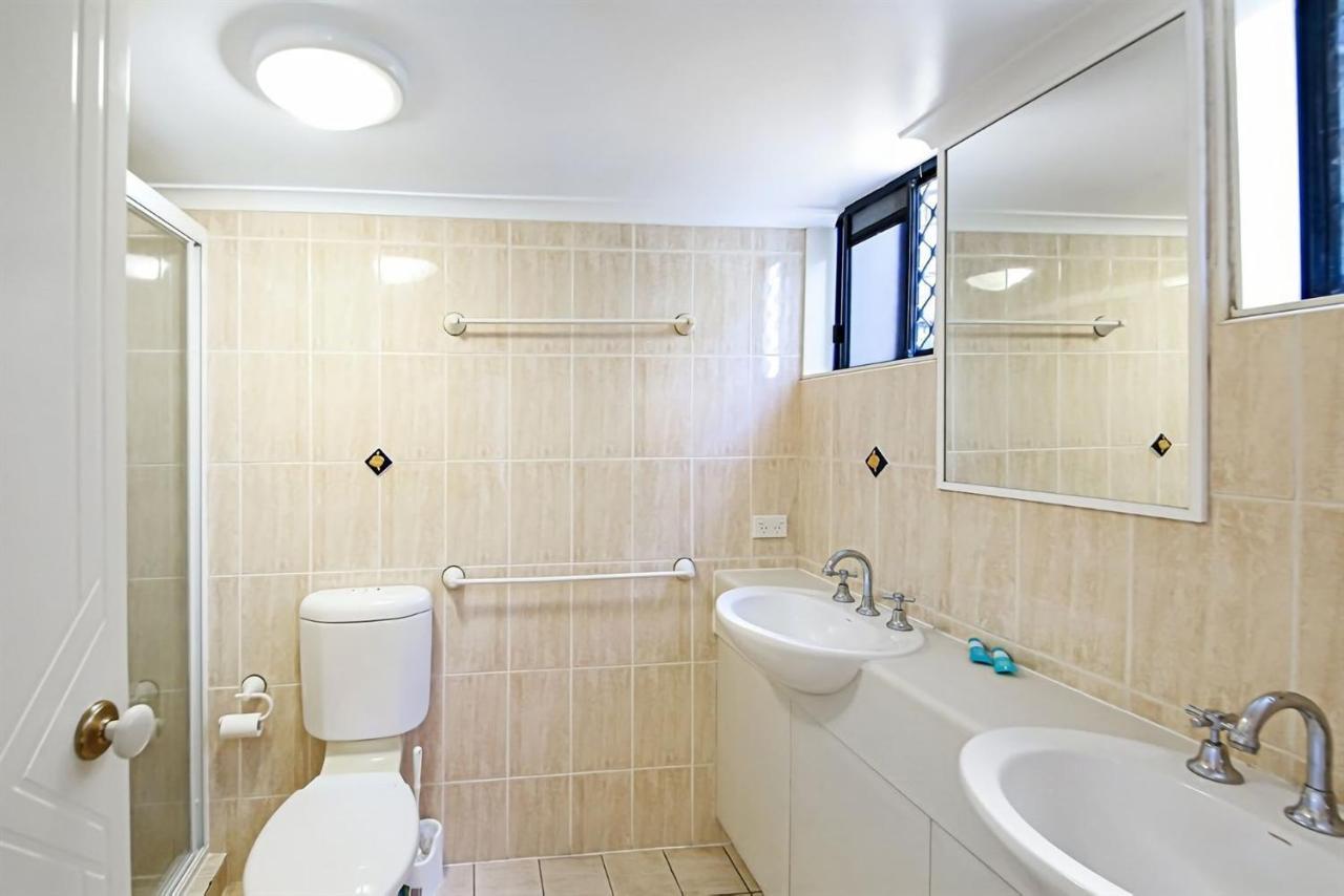 Unit 2 The Rocks Apartment